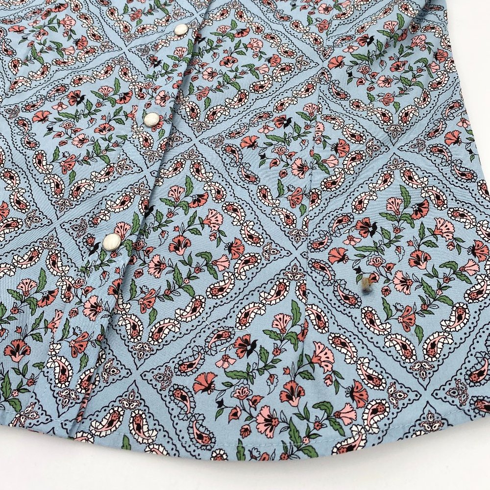 Wrangler | 100% Cotton Floral Paisley Print Woven Western Snap Top | NWOT - Picture 4 of 11